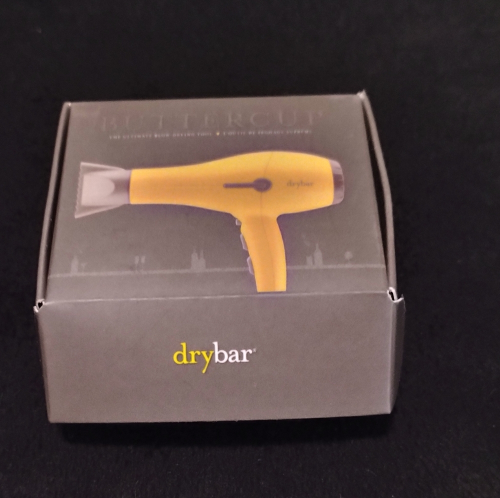 Ulta Mini Brands Dry Bar hair dryer and attachments Collectables/Figurines - Picture 2 of 4